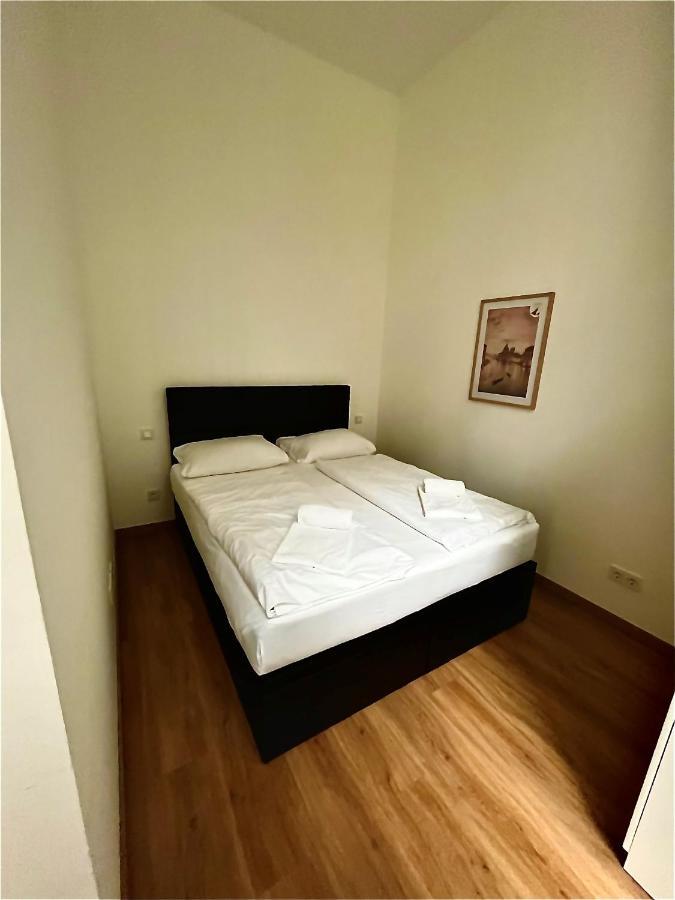 Zm Apartment Вена Экстерьер фото